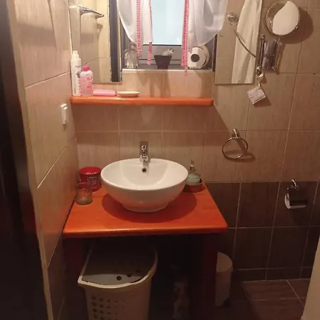 Cozy Apartment Alexandros Near Aqueduct Kavala Exterior foto