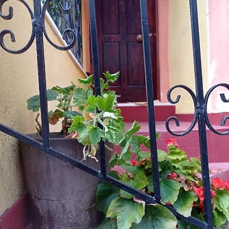 Cozy Apartment Alexandros Near Aqueduct Kavala Exterior foto