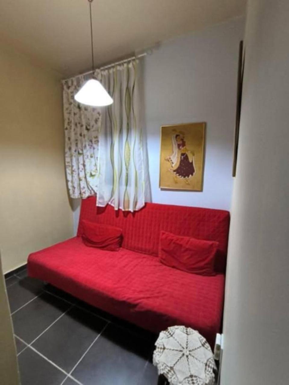 Cozy Alexandros Near Aqueduct דירה קאבאלה